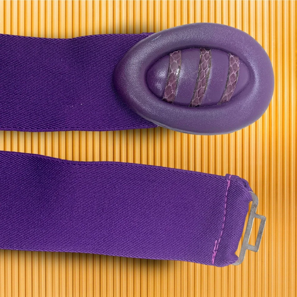 Vintage 1980's FOB Trading Sz S/M Royal Purple Snake Leather Buckle Stretch Belt